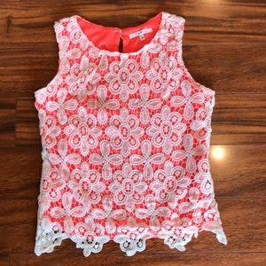 Beautiful coral color with crochet overlay tank